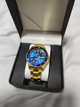 Reloj precioso NUEVO