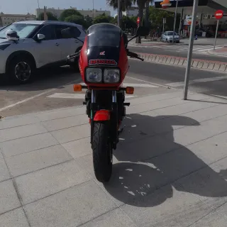 Honda CBX 750cc Roja