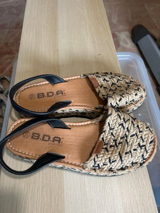 Sandalias B.D.A. Talla 39