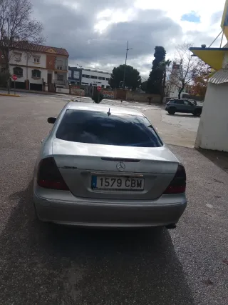 Mercedes soportes 2004