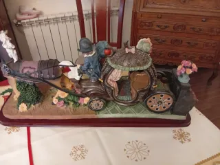 Figura carruaje con caballos y figuras
