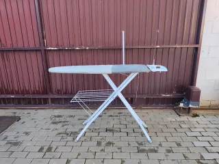 Tabla de planchar plegable