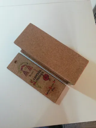 Caja de corcho Brandy Cardenal Mendoza