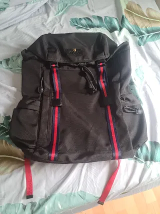 Mochila Gucci Negra Nueva