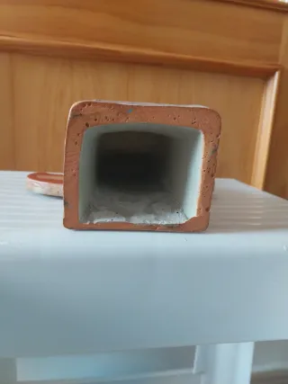 Figura femenina sentada Dama de Baza