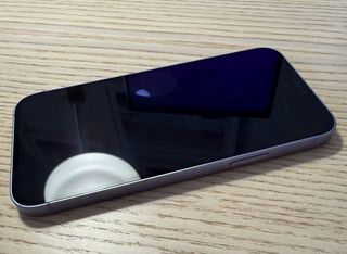 iPhone 12 Morado 128 GB + cargador Batería: 79%