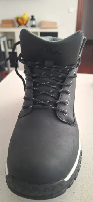 Botas Fila Lance Talla 43 Negro