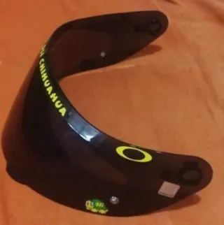 Visera ahumada negra para casco de valentino Rossi
