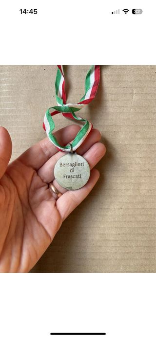 Medaglia Bersaglieri con nastro tricolore