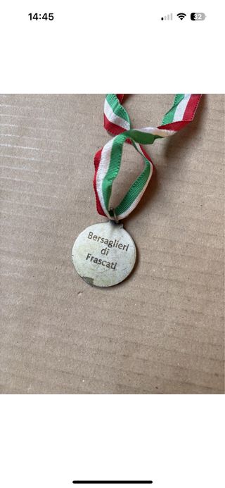 Medaglia Bersaglieri con nastro tricolore
