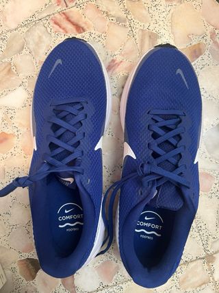 Zapatillas Nike Revolution 8 Azul/Blanco