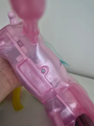 Unicornio Barbie con luces y música