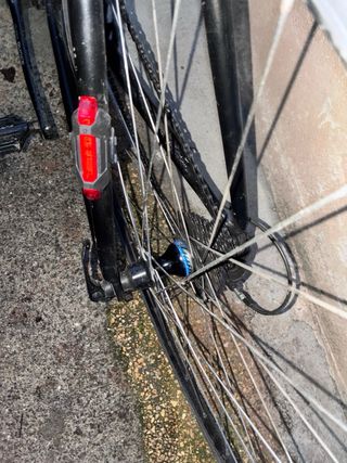 Bicicleta de carretera negra Btwin