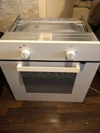 Horno blanco marca Ikea