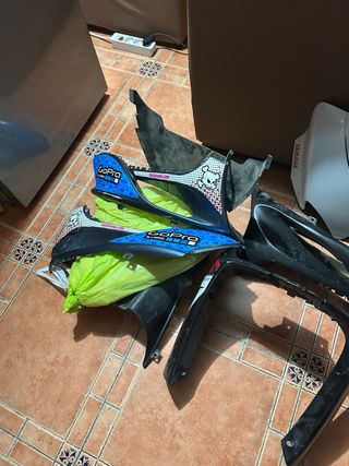 Juego de pastas Yamaha Jog Rr