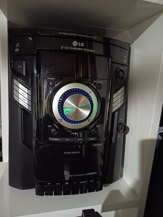 Equipo de música LG MCD204 Negro