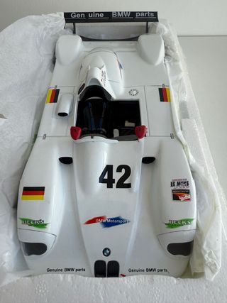 Kyosho BMW V12 LMR 1:18 Sebring 12H