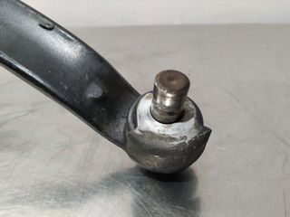 BRAZO SUSPENSION INFERIOR DELANTERO DERECHO CITRO