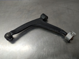 BRAZO SUSPENSION INFERIOR DELANTERO DERECHO CITRO