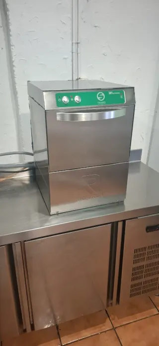 Lavavajillas industrial Silanos 35x35