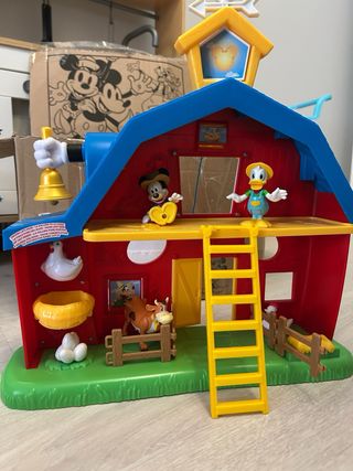 Granja Mickey Mouse con Tractor Y tractor remolque