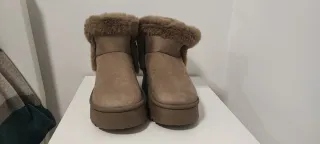 Botas beige forradas talla 39 NUEVAS