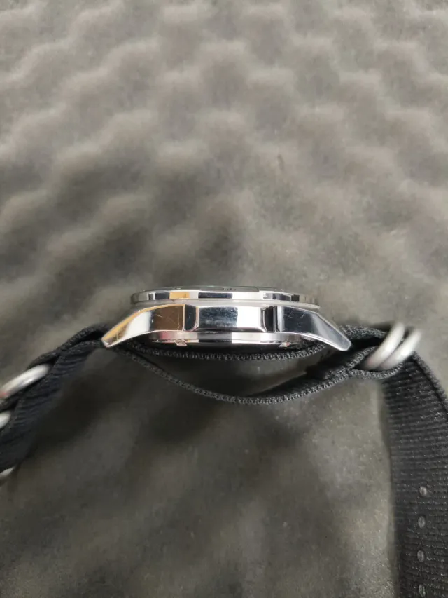 Casio Edifice EFR-556 Cronógrafo