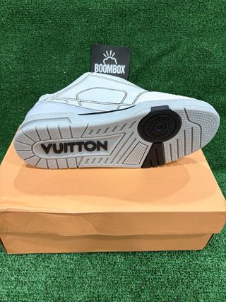 Louis Vuitton Skate Grises y Blancas