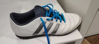 Zapatillas Adidas Blancas y Azules