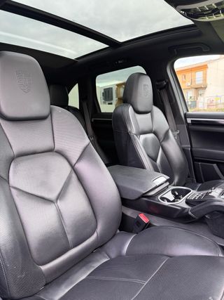 Porsche Cayenne 2016