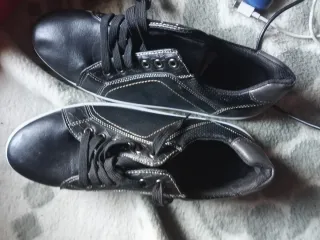 Zapatos negros
