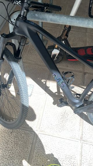 Bicicleta de Montaña Negra