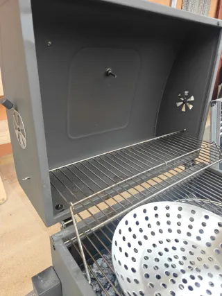 Barbacoa Negra con Maletín de Accesorios