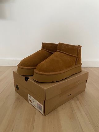 Botas UGG Marrón Talla 40