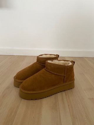 Botas UGG Marrón Talla 40