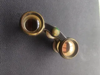 Prismáticos de ópera antiguos