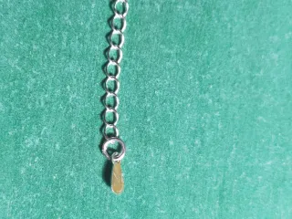 Pulsera tipo serpiente plateada