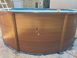 Piscina desmontable con agujero