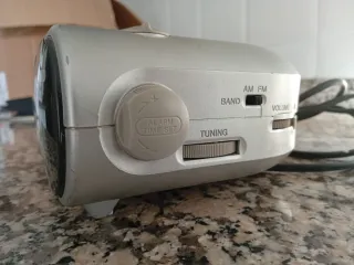 Radio Reloj Despertador Sony ICF-C318