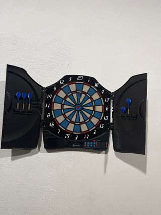 Diana Electrónica con Puertas y Dardos