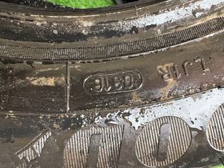 Neumático Goodyear 215/60R16 99H