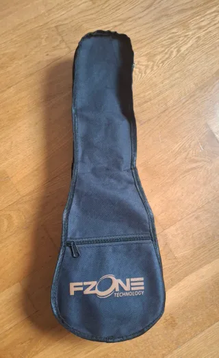 Ukelele Rojo con Funda