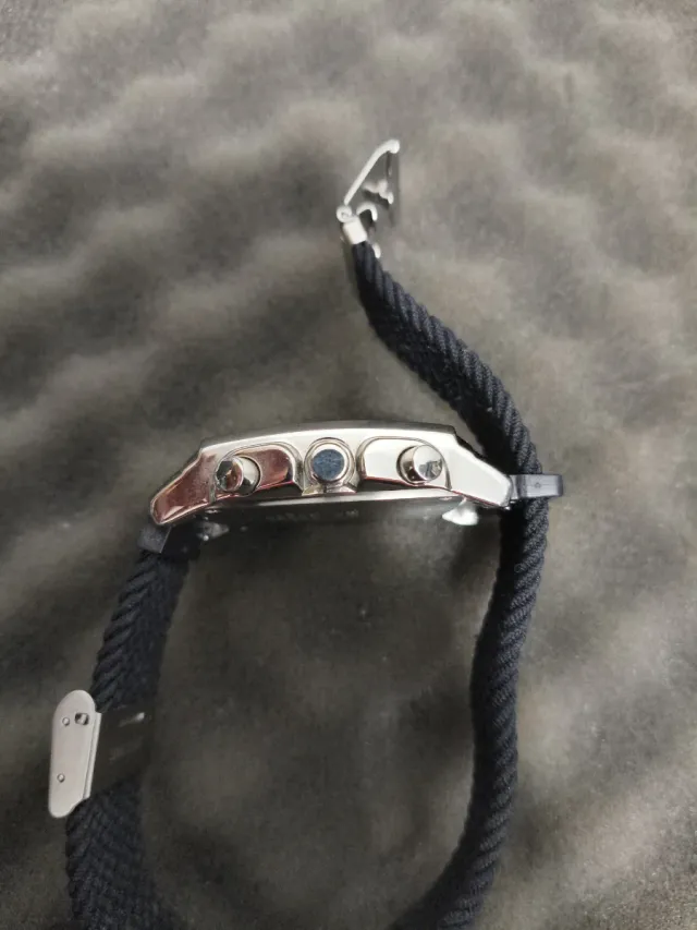 Casio Edifice EF509L Cronógrafo