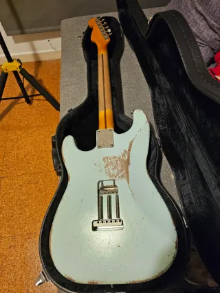 Guitarra Strato Vega Relics Sonic Blue Old Sweet
