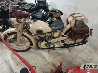 Moto Antigua zundapp DB200cc