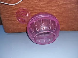 Bola para hámster rosa