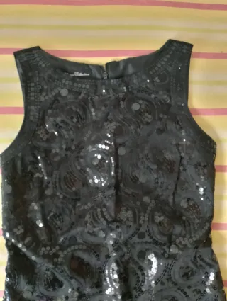 Vestido negro lentejuelas midi