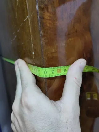 Armario grande de madera