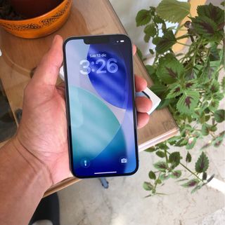 iPhone 13 Azul 128GB - 79% Batería