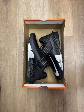 Nike Savaleos Scarpe Taglia 38 Nuove